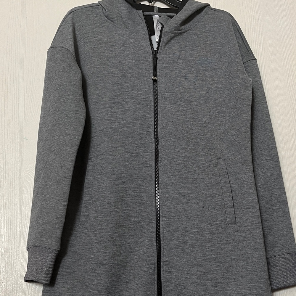 Lorna Jane Charcoal Hooded Jacket Size M Ptp 21 top to bottom 35 inches approx.